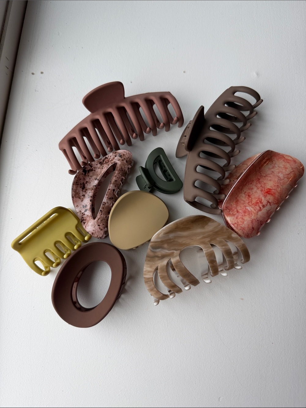 Mix set of hair clips